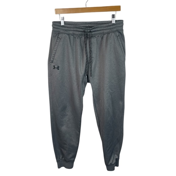 MJ135 Men’s Under Armour Cold Gear Loose Fit Performance L - Picture 1 of 5